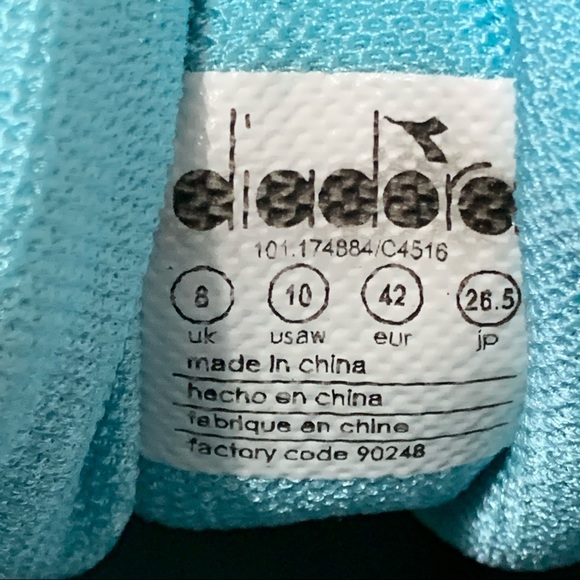 Diadora Kuruka 4 Athletic Shoes - Picture 9 of 9